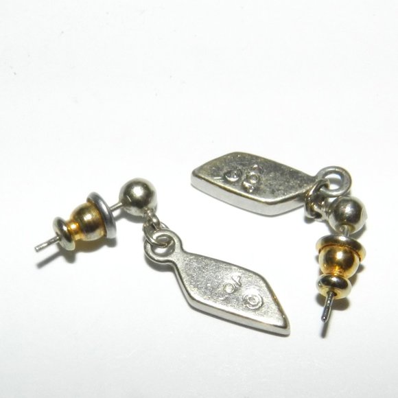 Vintage COP Turquoise And Coral Chip Inlay Small Earrings - Picture 3 of 4